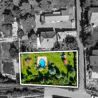 Prodej stavební parcely 837 m&sup2; Odolena Voda