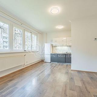 Pronájem bytu 2+kk 42 m&sup2; Praha