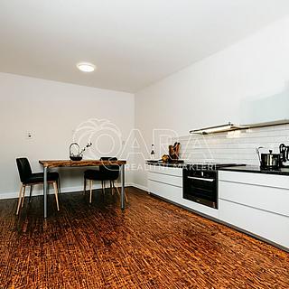 Prodej bytu 2+1 70 m² Trutnov Horní Předměstí, Švábenicova