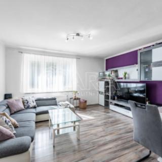 Prodej bytu 3+kk 53 m² Žebrák, Sídliště