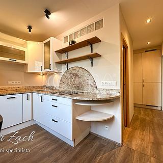 Pronájem bytu 3+1 74 m&sup2; Olomouc