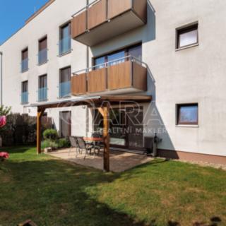 Pronájem bytu 2+kk 52 m² Praha