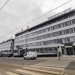 Pronájem kanceláře 236 m&sup2; Praha
