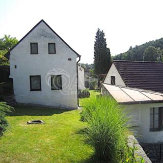 Prodej rodinného domu 110 m² Želízy
