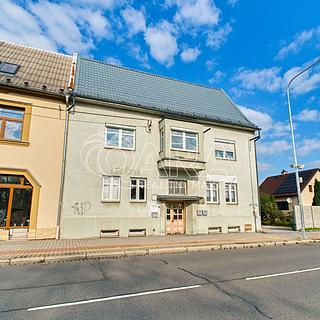 Prodej obchodu 94 m&sup2; Ostrava