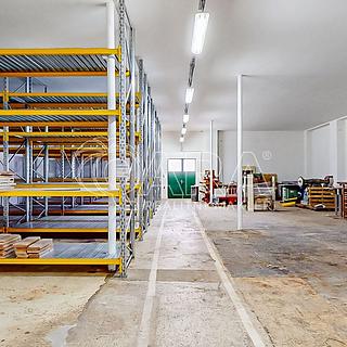 Pronájem skladu 1700 m&sup2; Luby