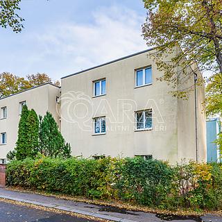 Prodej bytu 2+kk 46 m² Praha