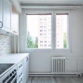 Pronájem bytu 2+1 50 m² Neratovice