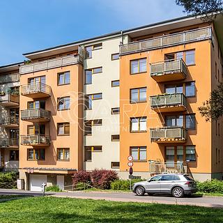 Pronájem parkovacího místa 18 m² Praha Záběhlice, Podle náhonu