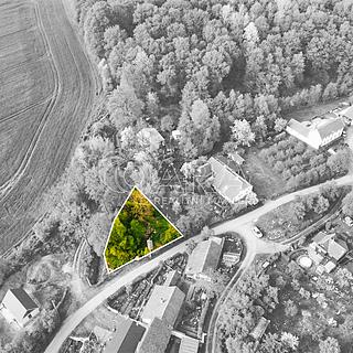 Prodej stavební parcely 735 m² Hvězdlice