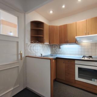 Pronájem bytu 2+kk 45 m² Praha