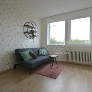 Pronájem bytu 1+1 32 m² Praha Jinonice, Peroutkova