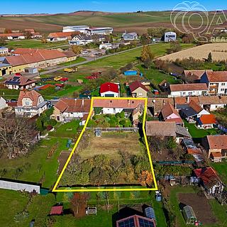 Prodej rodinného domu 295 m² Kojátky