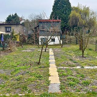 Prodej chaty 9 m&sup2; Kladno