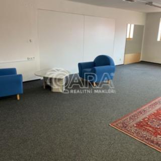 Pronájem kanceláře 71 m²