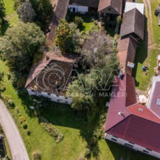 Prodej zemědělské usedlosti 617 m² Horní Planá Hodňov