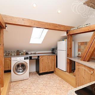 Pronájem bytu 1+1 45 m² Praha Kobylisy, Davídkova