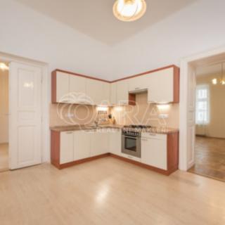 Pronájem bytu 2+1 92 m² Praha