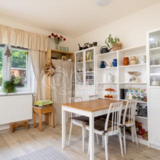 Prodej bytu 2+1 66 m² Cerhenice Cerhýnky