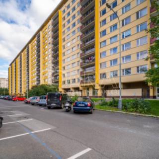 Pronájem bytu 2+kk 43 m² Praha Kobylisy, Štíbrova