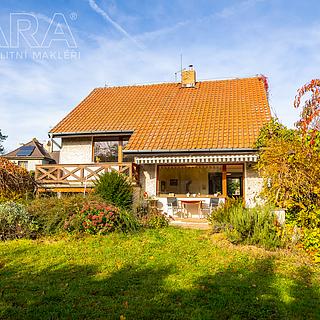 Prodej rodinného domu 167 m² Lety, Pražská