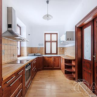 Prodej rodinného domu 250 m² Semily, Koštofranská