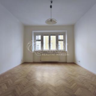Pronájem bytu 2+kk 52 m² Praha Libeň, Lindnerova