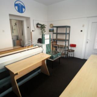 Prodej obchodu 32 m² Ústí nad Labem Klíše, Masarykova