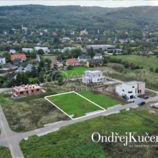 Prodej stavební parcely 805 m² Dobřichovice