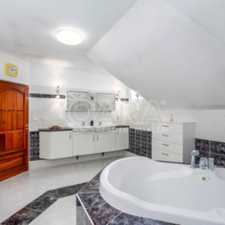 Prodej rodinného domu 290 m² Mladá Boleslav