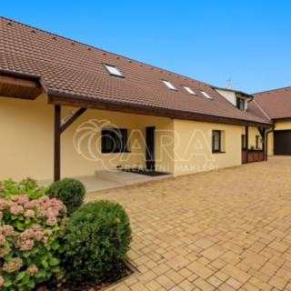 Prodej rodinného domu 271 m² Libochovice