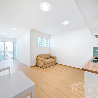 Pronájem bytu 1+kk a garsoniéry 37 m² Příbram I, Špitálská