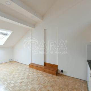 Pronájem bytu 1+1 39 m² Praha Smíchov, Lidická
