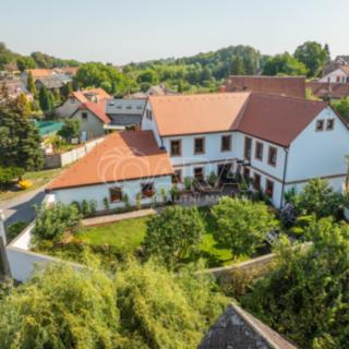 Prodej rodinného domu 305 m² Stehelčeves