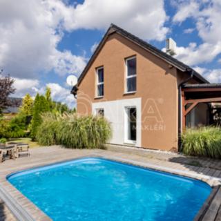 Prodej rodinného domu 126 m² Nehvizdy, Kaštanová