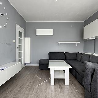 Pronájem bytu 2+1 51 m² Kladno Kročehlavy, Havanská