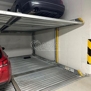 Pronájem garáže 12 m² Praha, Komořanská