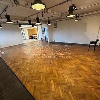 Pronájem skladu 100 m² Praha