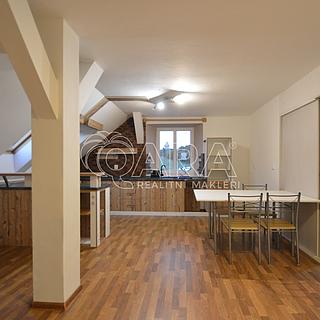Pronájem bytu 2+1 90 m² Nová Bystřice, Vídeňská