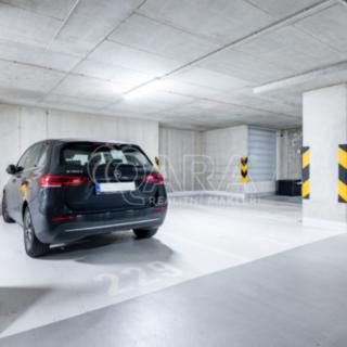 Pronájem parkovacího místa 15 m² Praha Strašnice, Zvěřinova