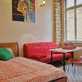 Pronájem bytu 1+1 30 m² Praha Nové Město, Ostrovní