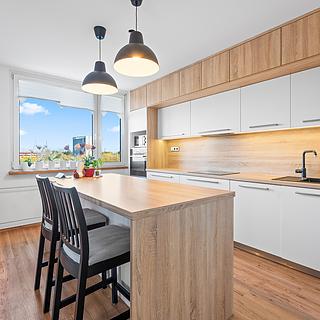 Prodej bytu 3+kk 90 m² Hradec Králové Nový, třída Edvarda Beneše