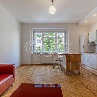 Pronájem bytu 2+kk 60 m² Praha