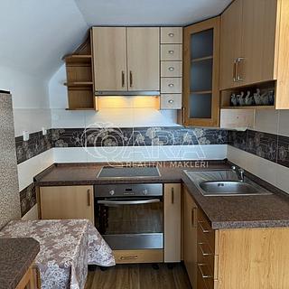 Pronájem bytu 2+1 50 m² Zubří, Na Kopci