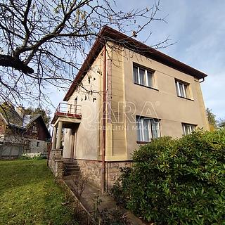 Prodej rodinného domu 372 m² Nová Paka