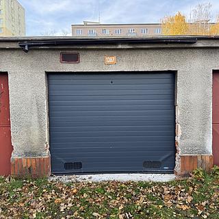 Pronájem garáže 15 m² Kladno