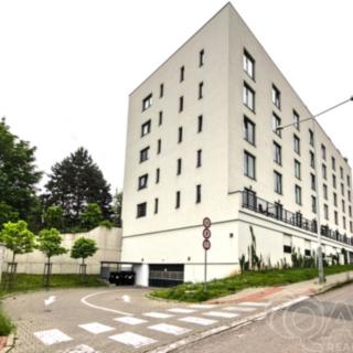 Prodej parkovacího místa 12 m² Praha