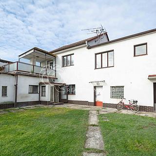 Prodej rodinného domu 173 m² Neratovice