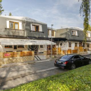 Prodej hotelu a penzionu 924 m² Praha Čimice, Na průhonu