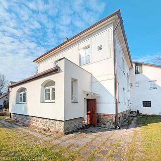 Pronájem bytu 3+1 85 m² Praha Klánovice, K rukavičkárně